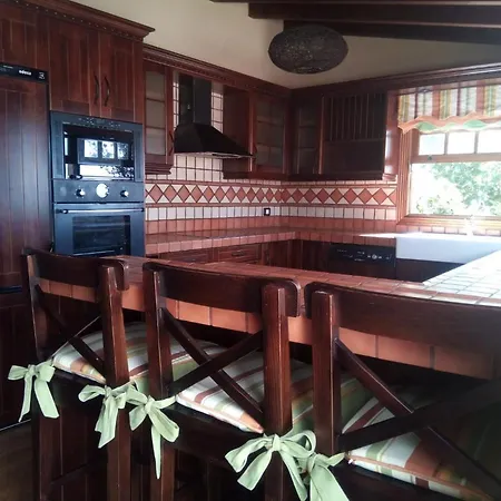 Dom wakacyjny Finca Para 16 Personas En *